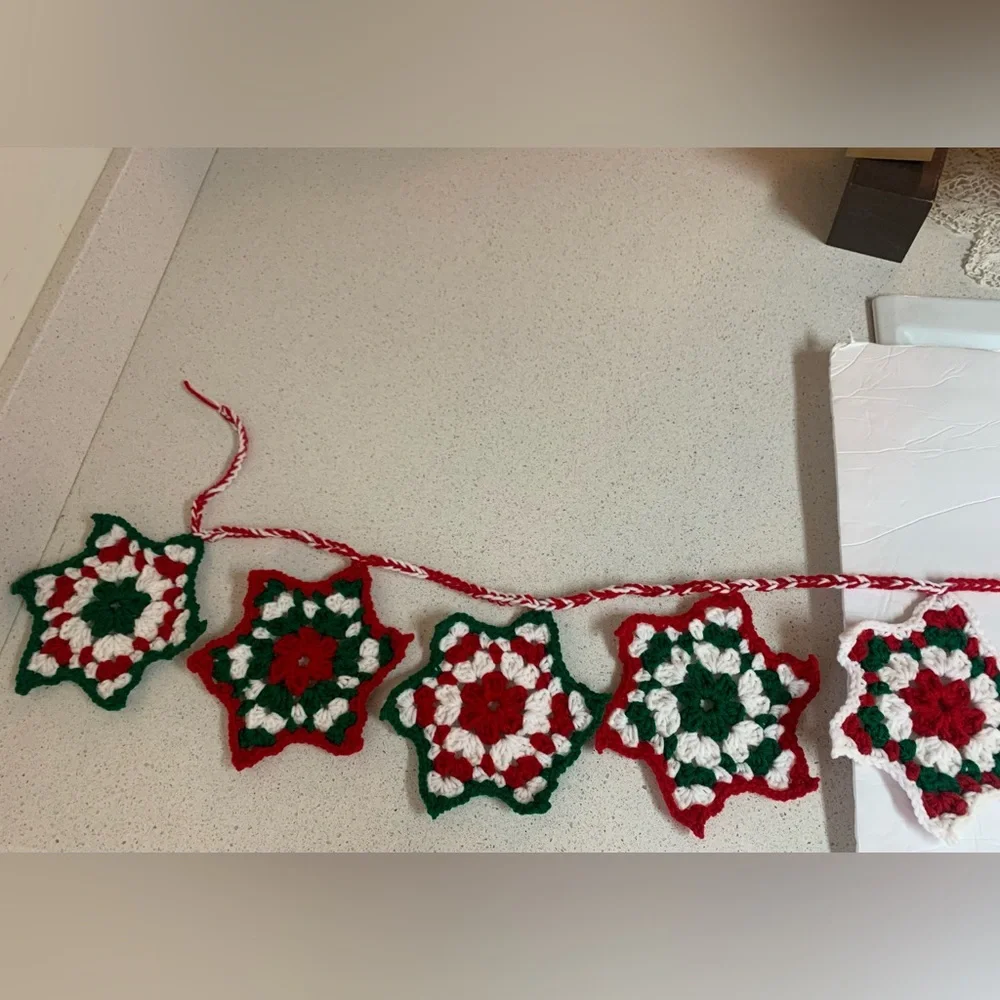 Christmas Holiday Star Garland New Handmade Crochet Seven Stars